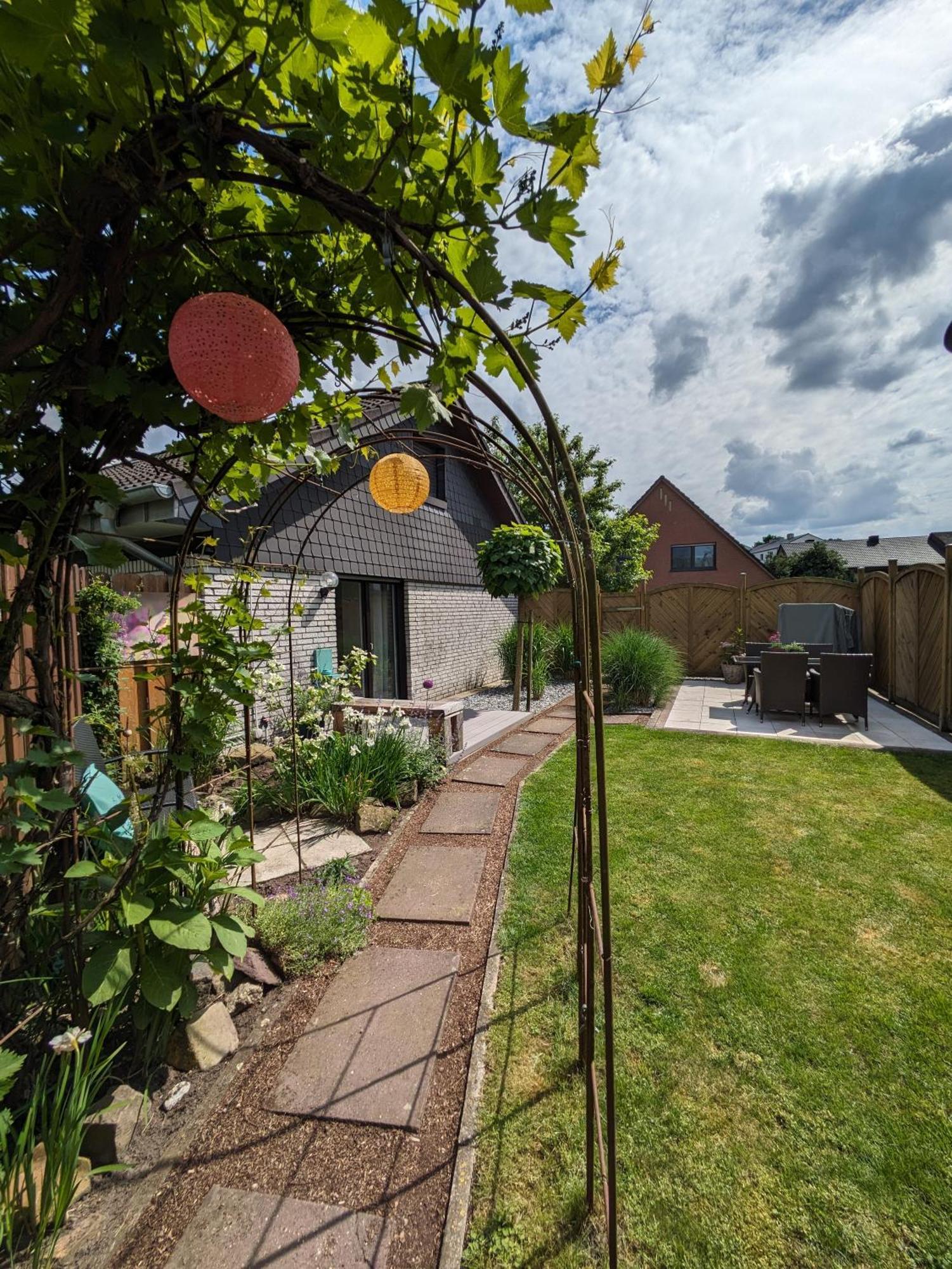 Ferienwohnung Zum Wenning Mit Garten In 斯塔德特罗恩 外观 照片